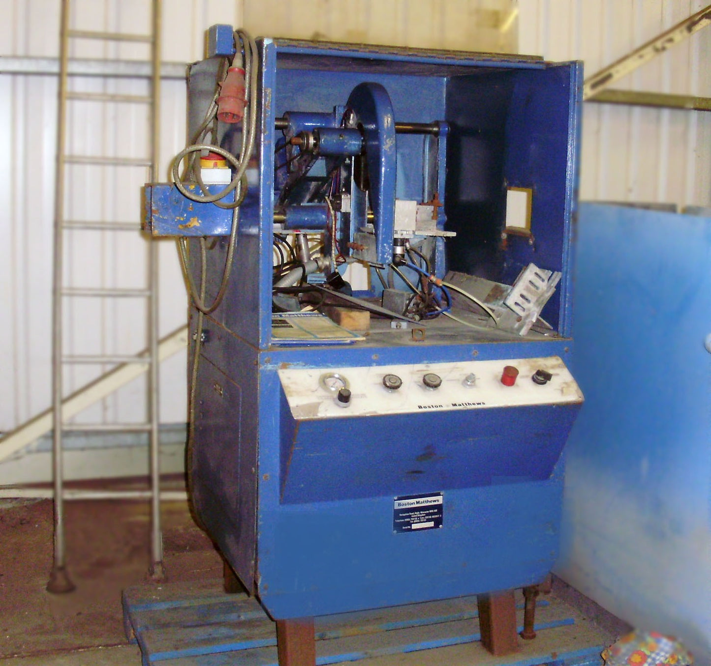 boston matthews upstroking saw