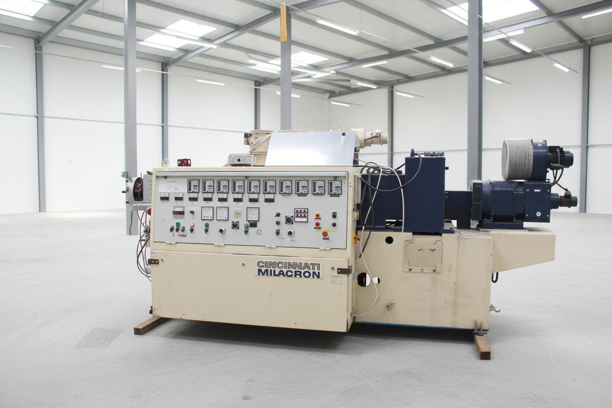Cincinnati CM55 Twin Screw Extruder