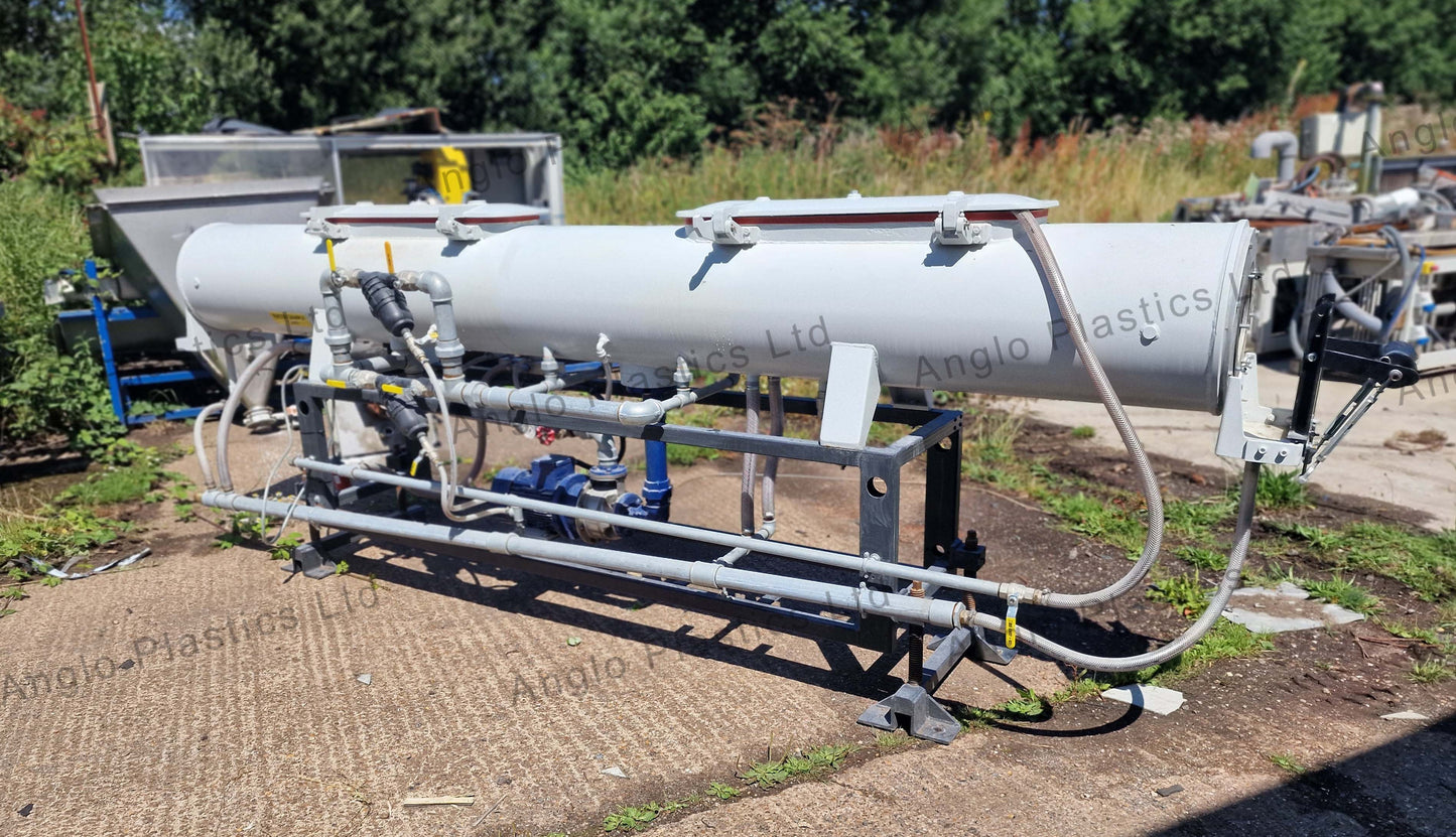 Floataire spray tank