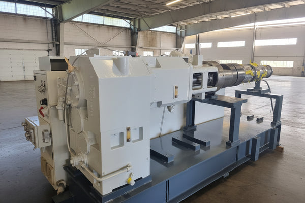 Cincinnati Titan 68 Twin Screw Extruder
