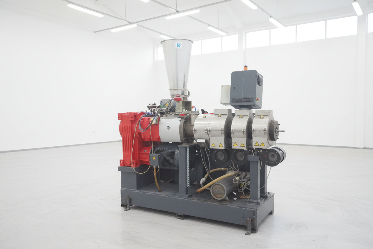 Cincinatti Konos 50R Twin Screw Conical Extruder