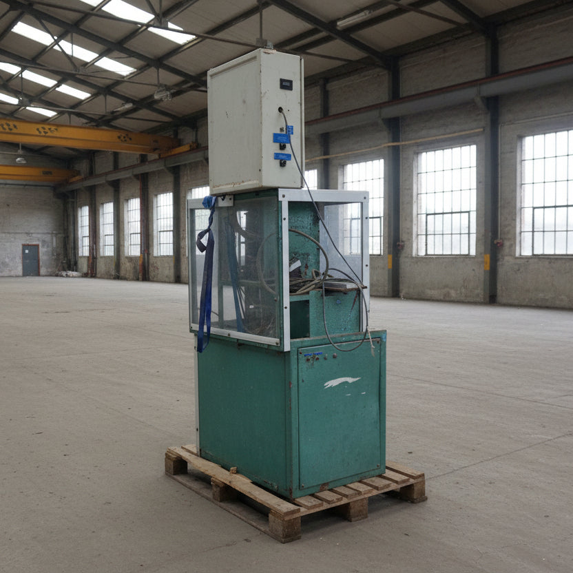 Unbadged saw