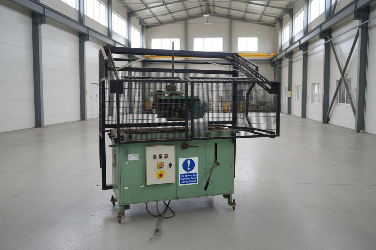 White & street roller tube cutter