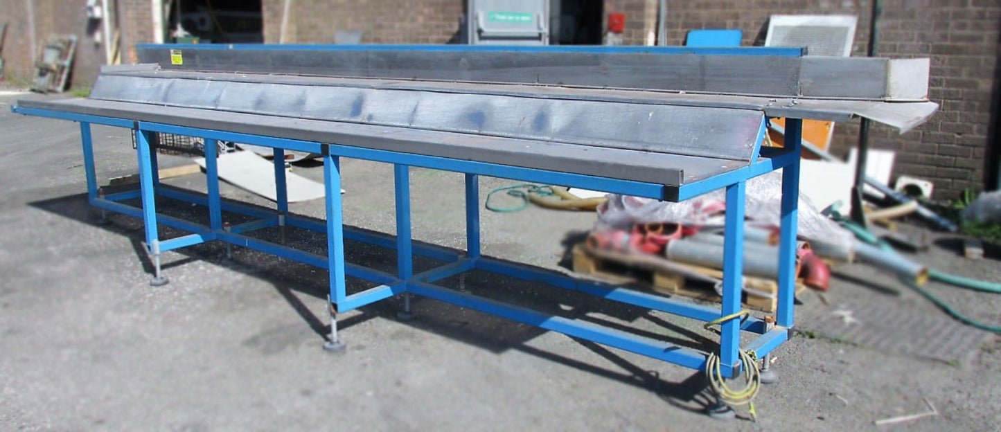 5.6m packing table