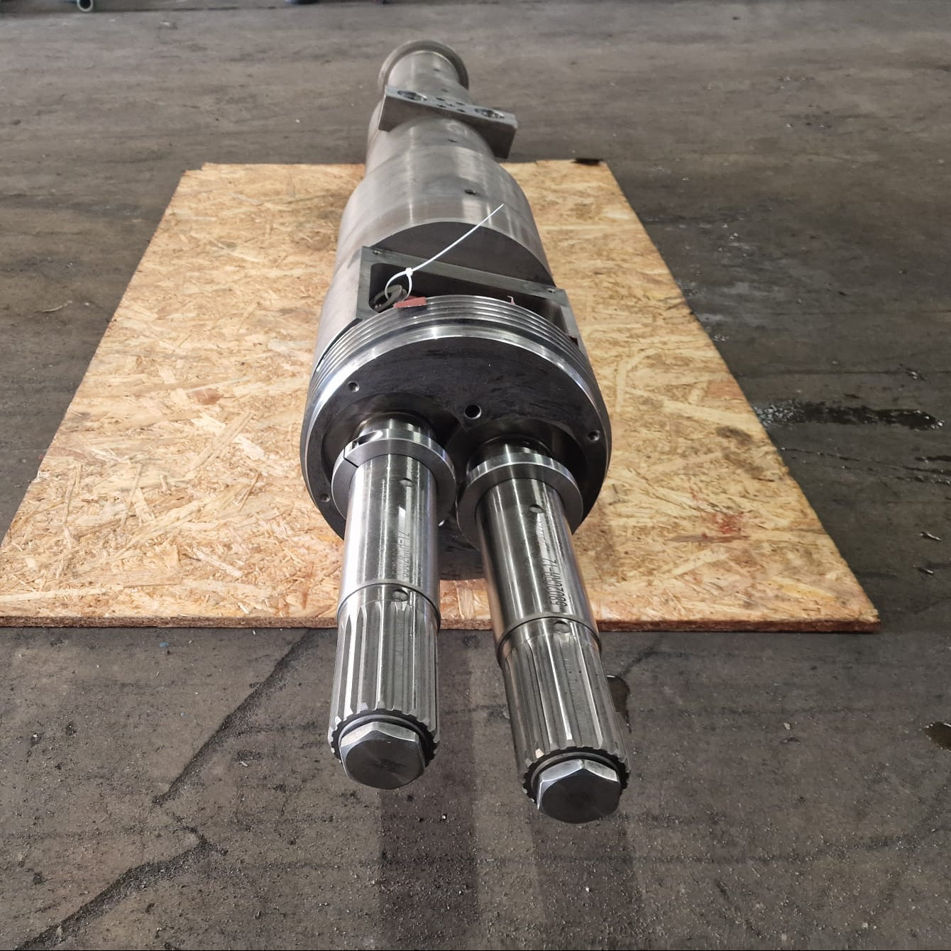 CMT58 Screws and barrel heaters and fans