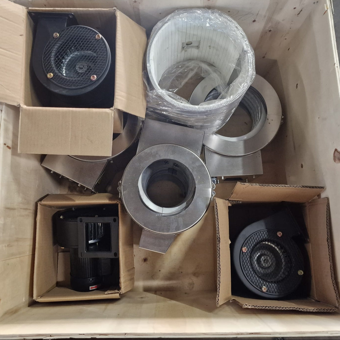 CMT58 Screws and barrel heaters and fans