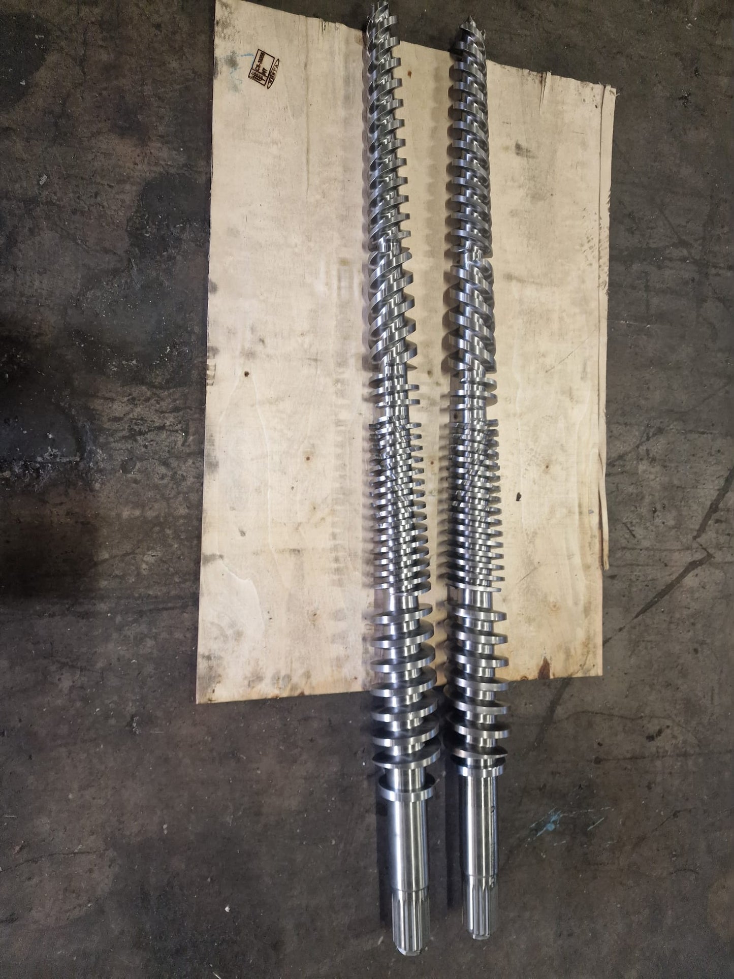 CMT58 Screws and barrel heaters and fans