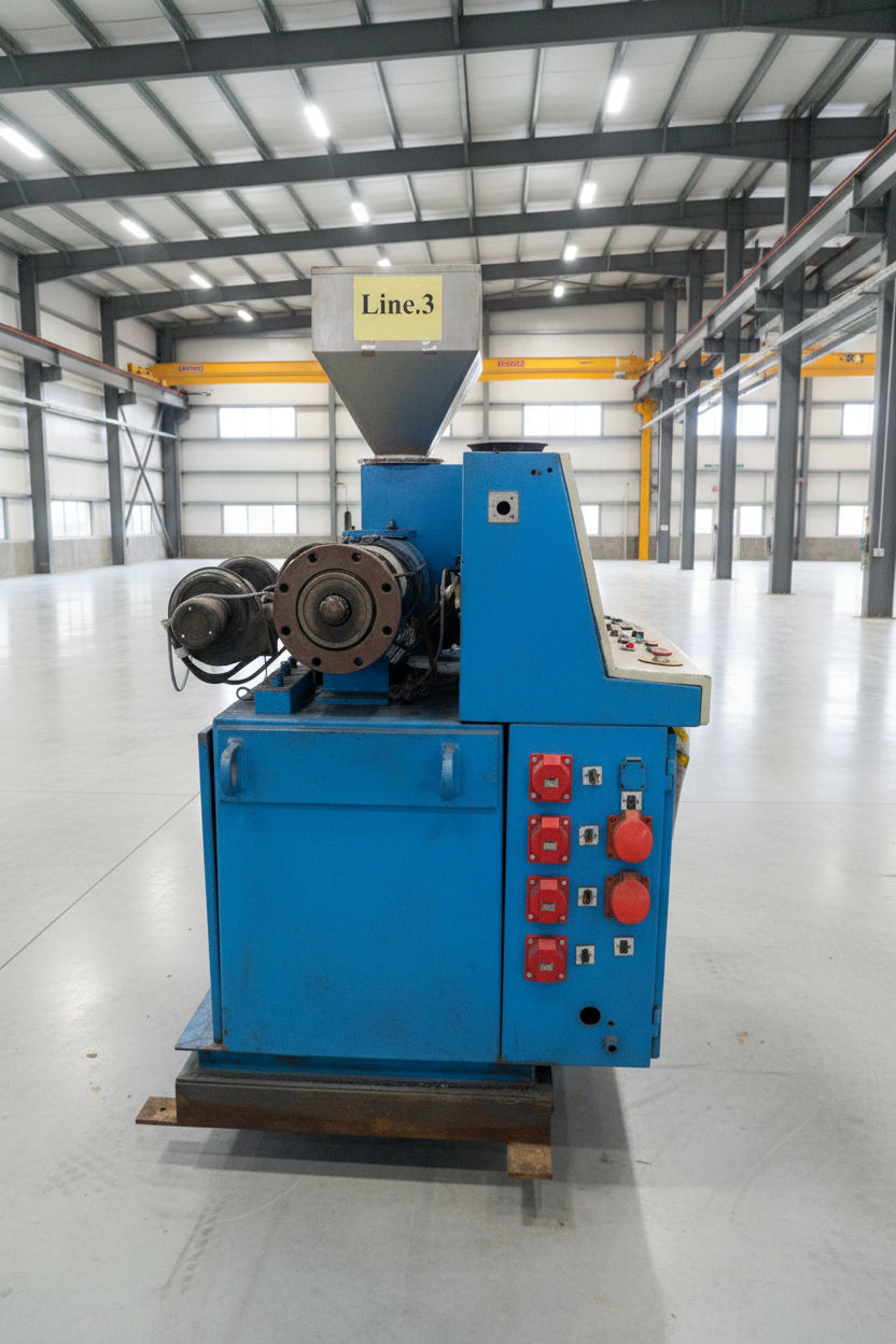 Krauss Maffei KME 1-60-30 Single Screw Extruder