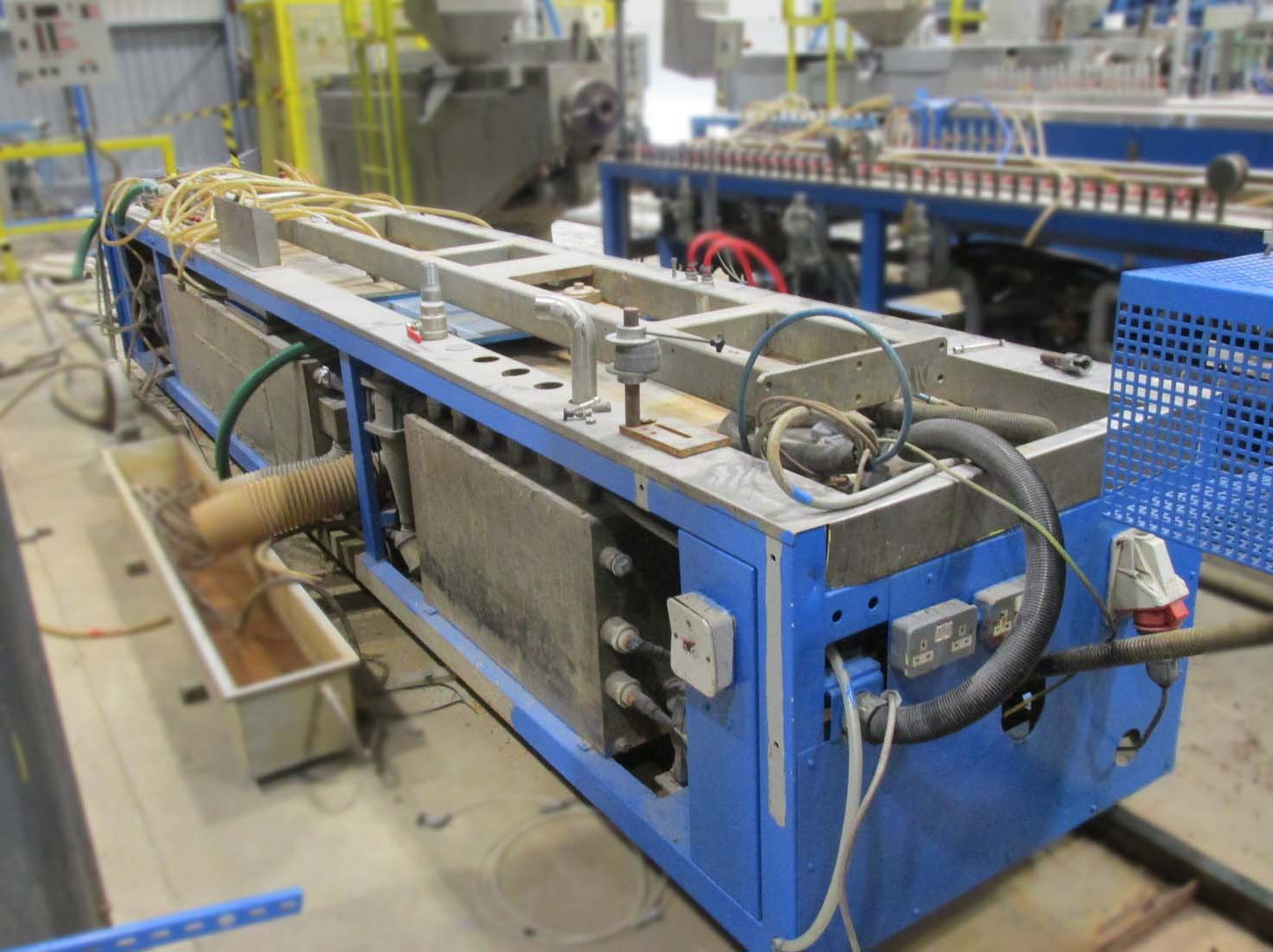 Cincinnati CMT45 Extrusion Line