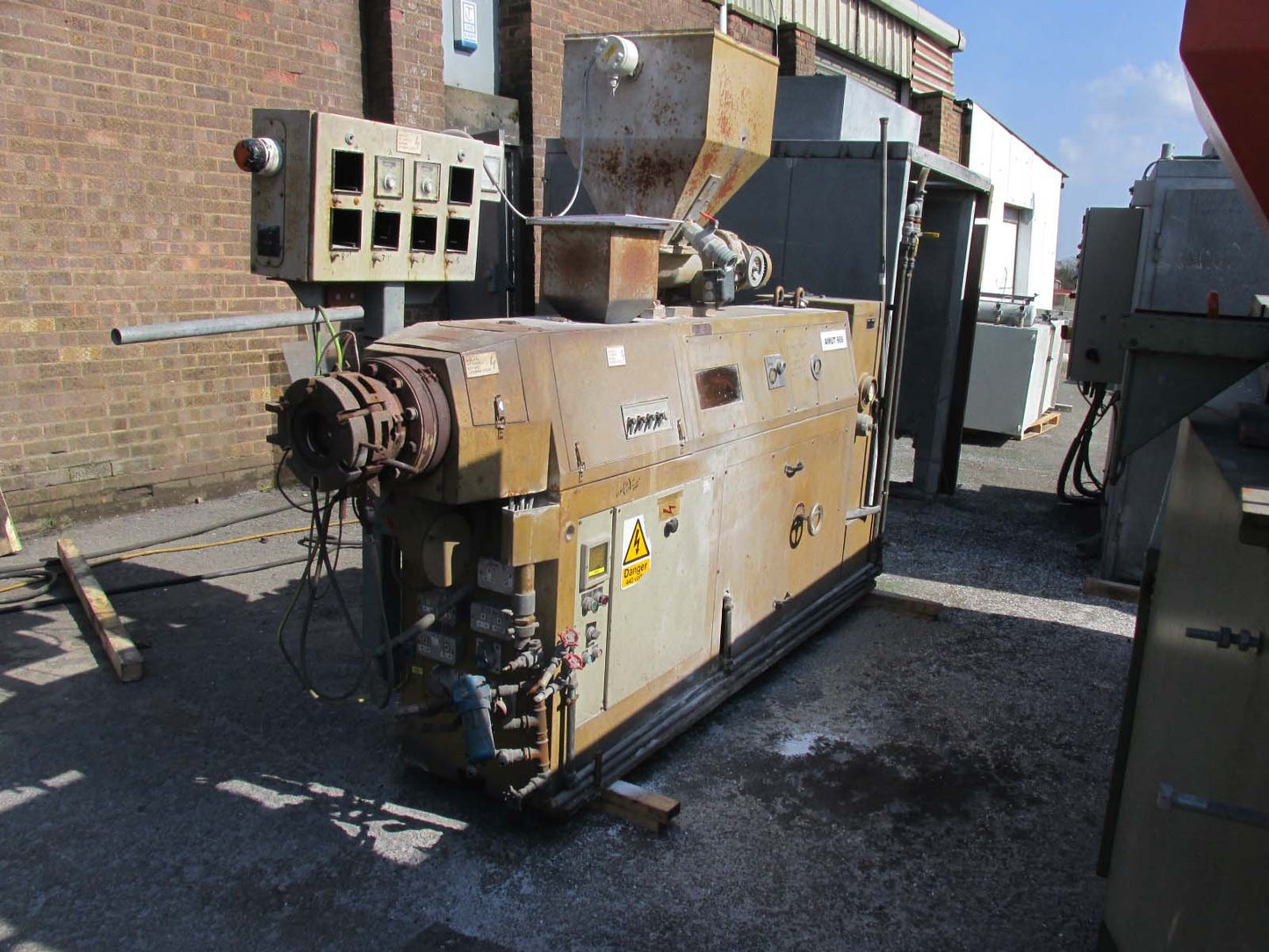 amut 67mm twin screw extruder