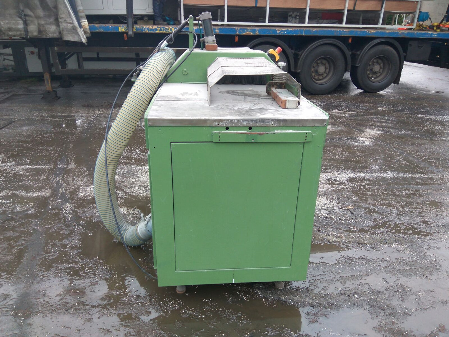 Baston Haul off with Barrufaldi Saw Downstream