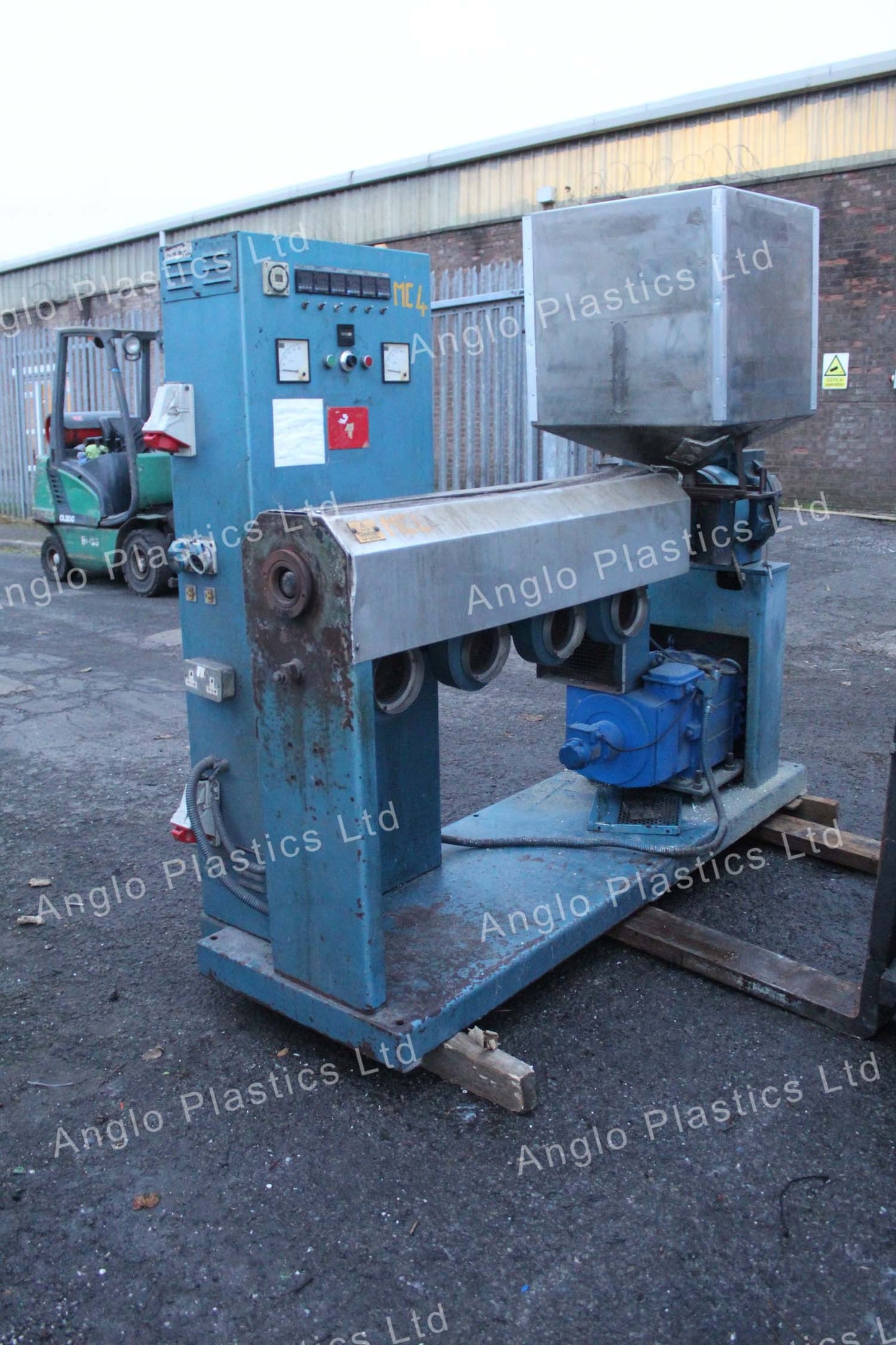 boston matthews 60mm extruder