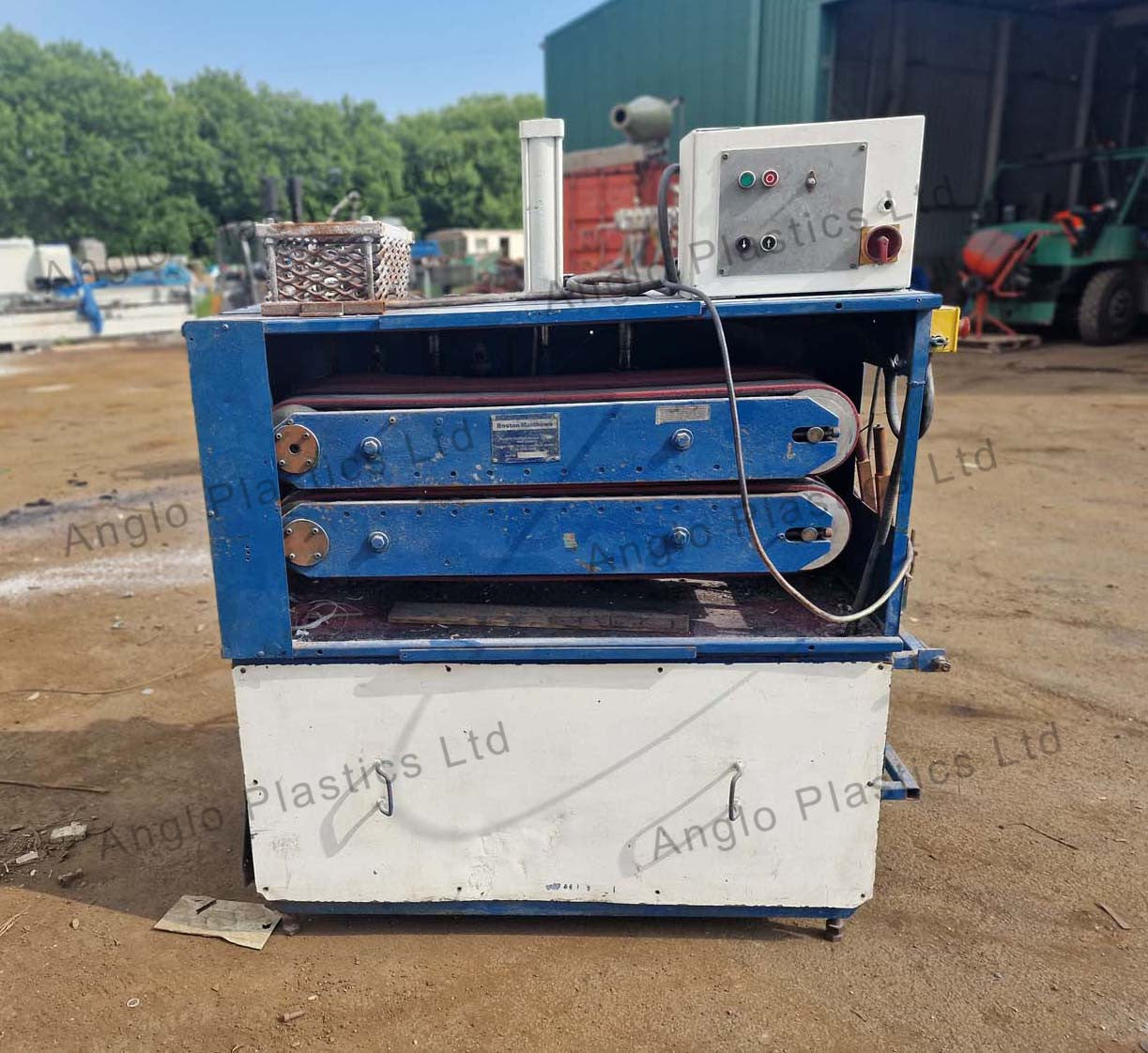 Boston Matthews haul off