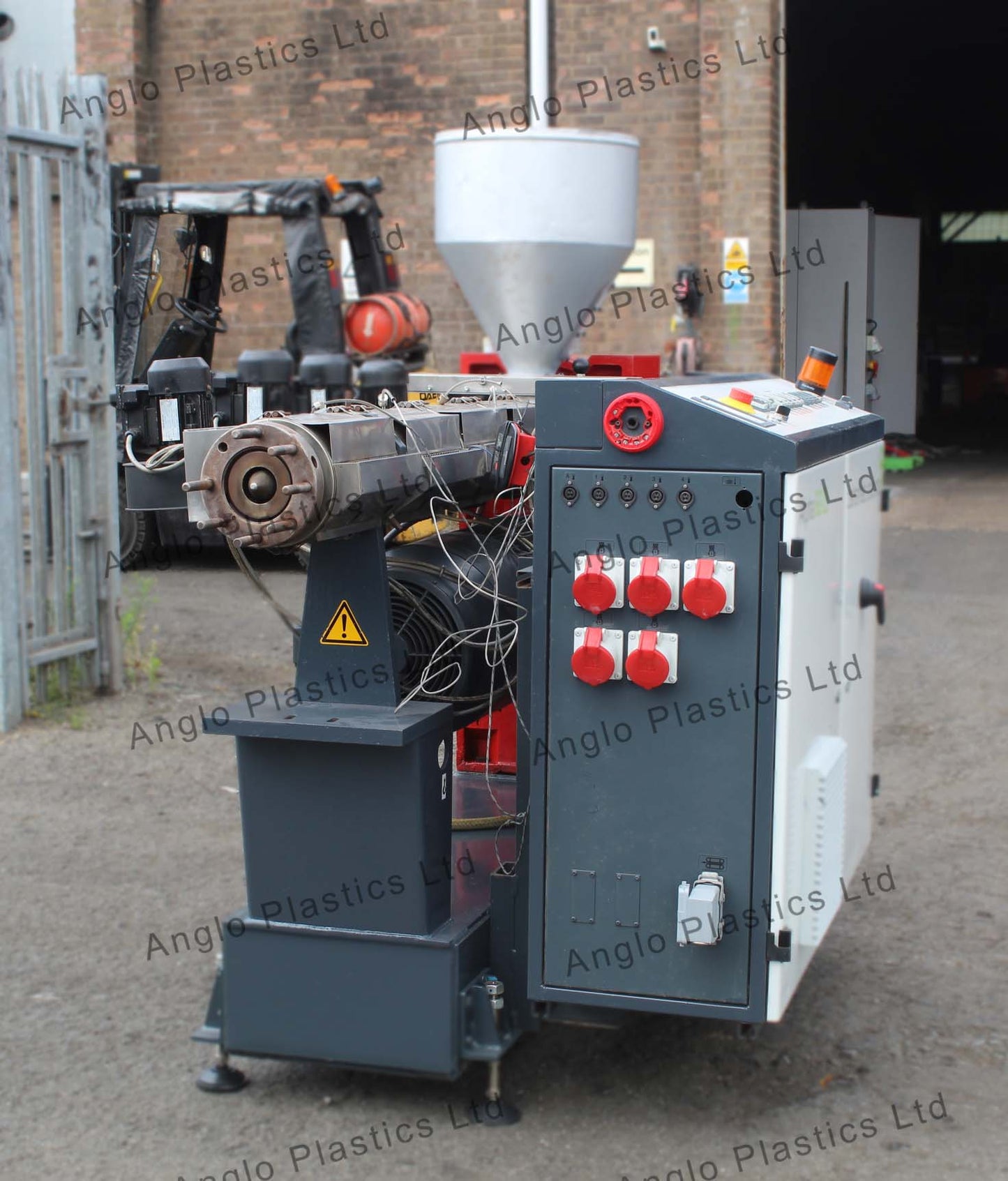 cincinnati alpha 60 single screw extruder