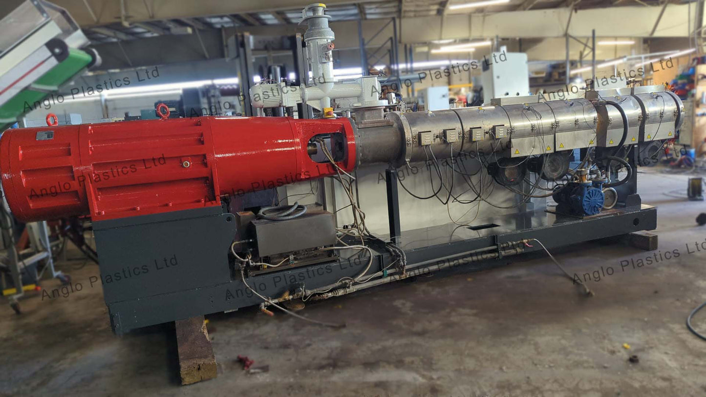 Cincinnati Argos 114 Twin Screw Extruder