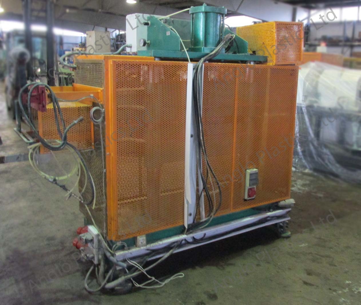 cincinnati bandas 1400x180 haul off