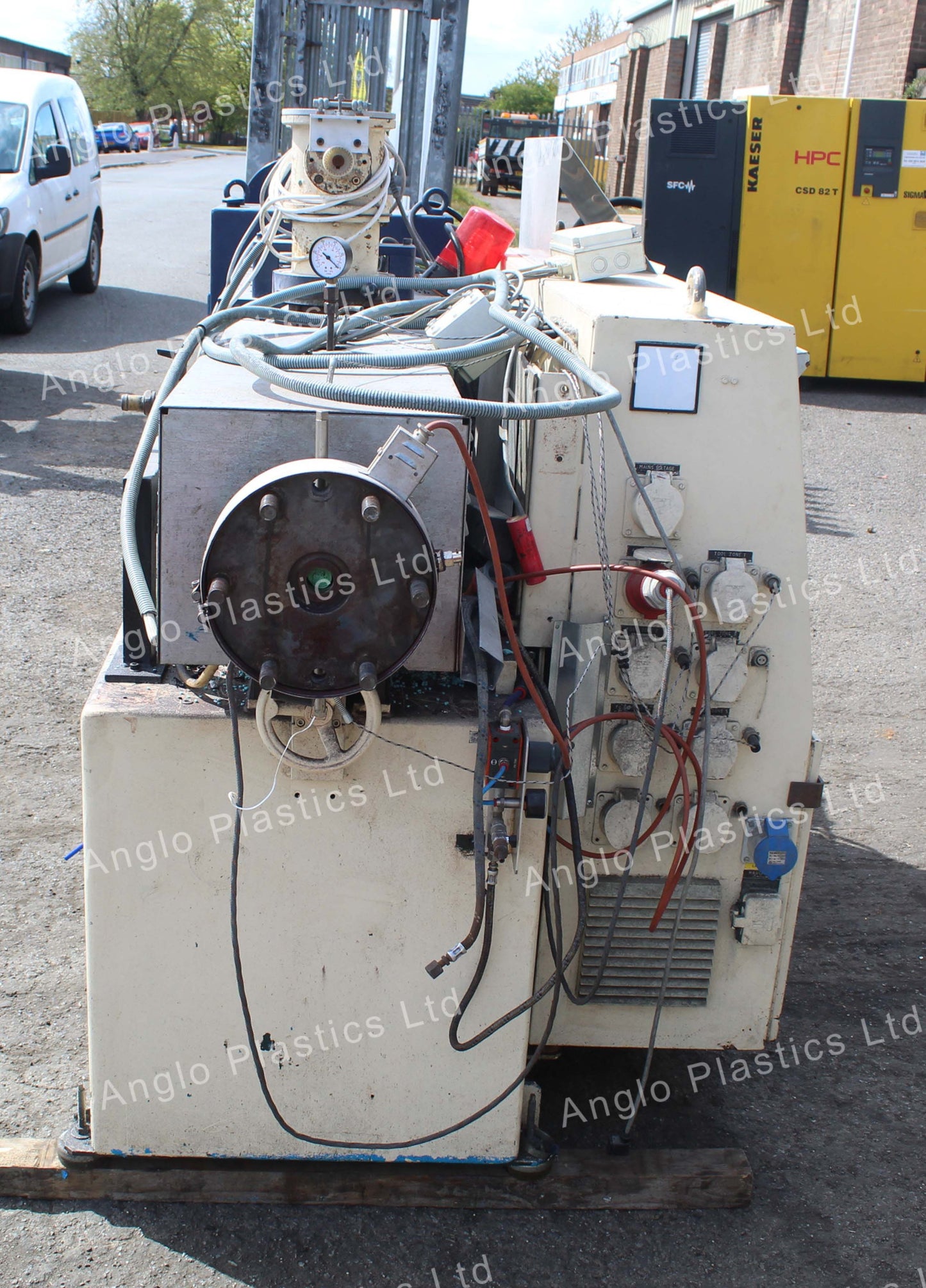 Cincinnati CM55 Twin Screw Extruder