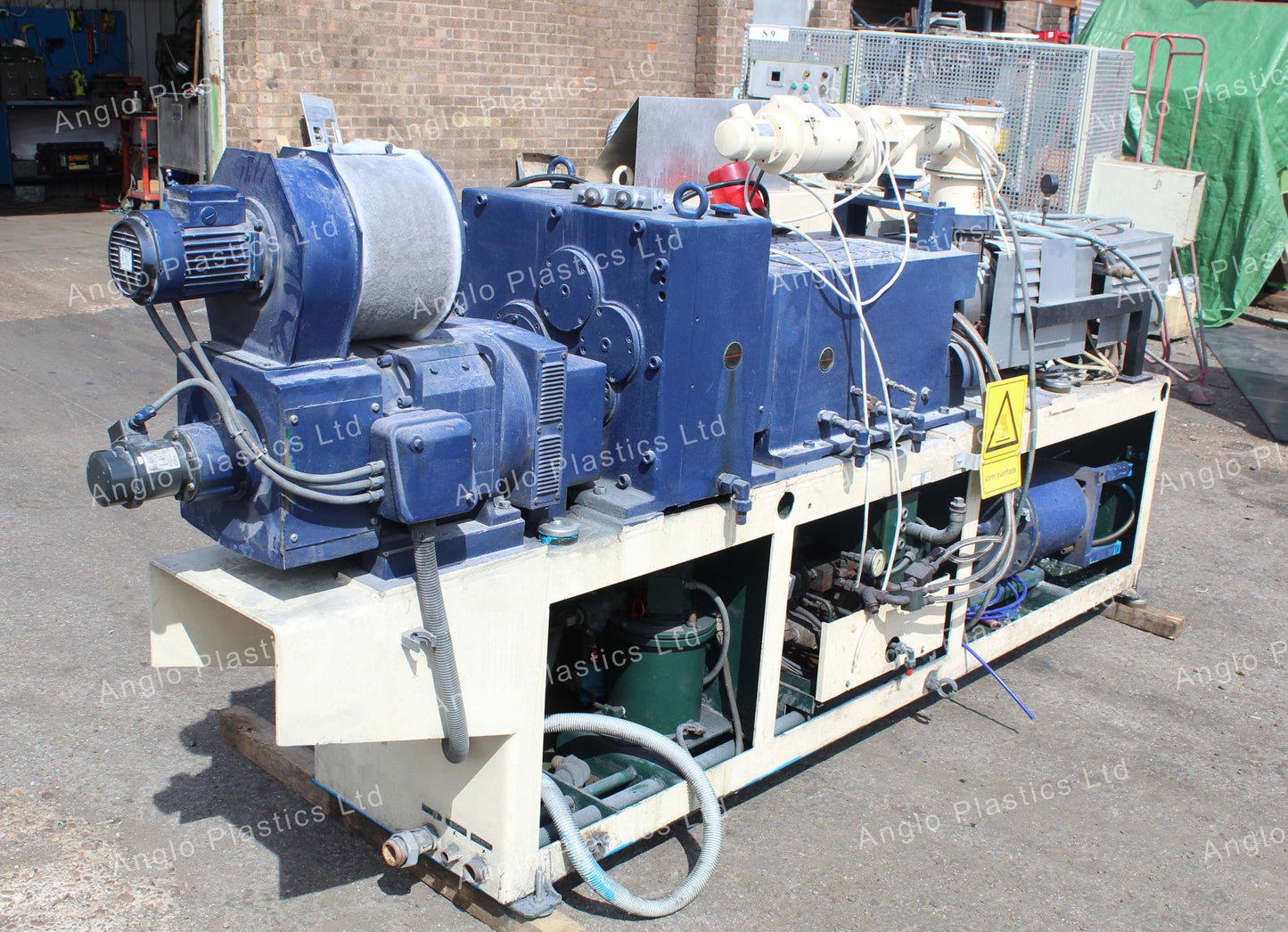 Cincinnati CM55 Twin Screw Extruder