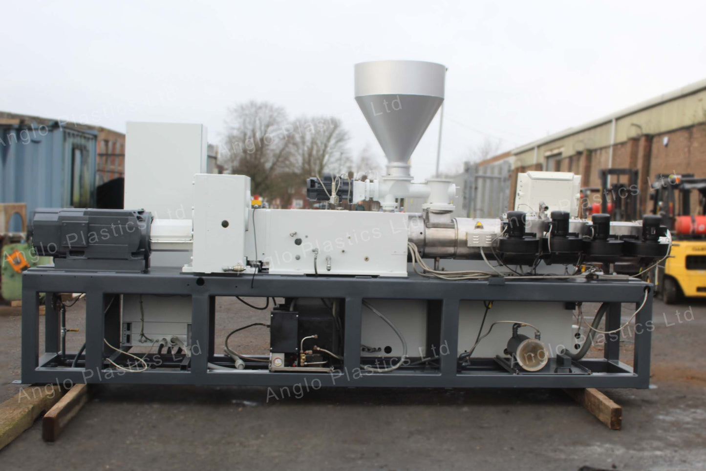 Cincinnati CMT80L Conical Twin Screw Extruder