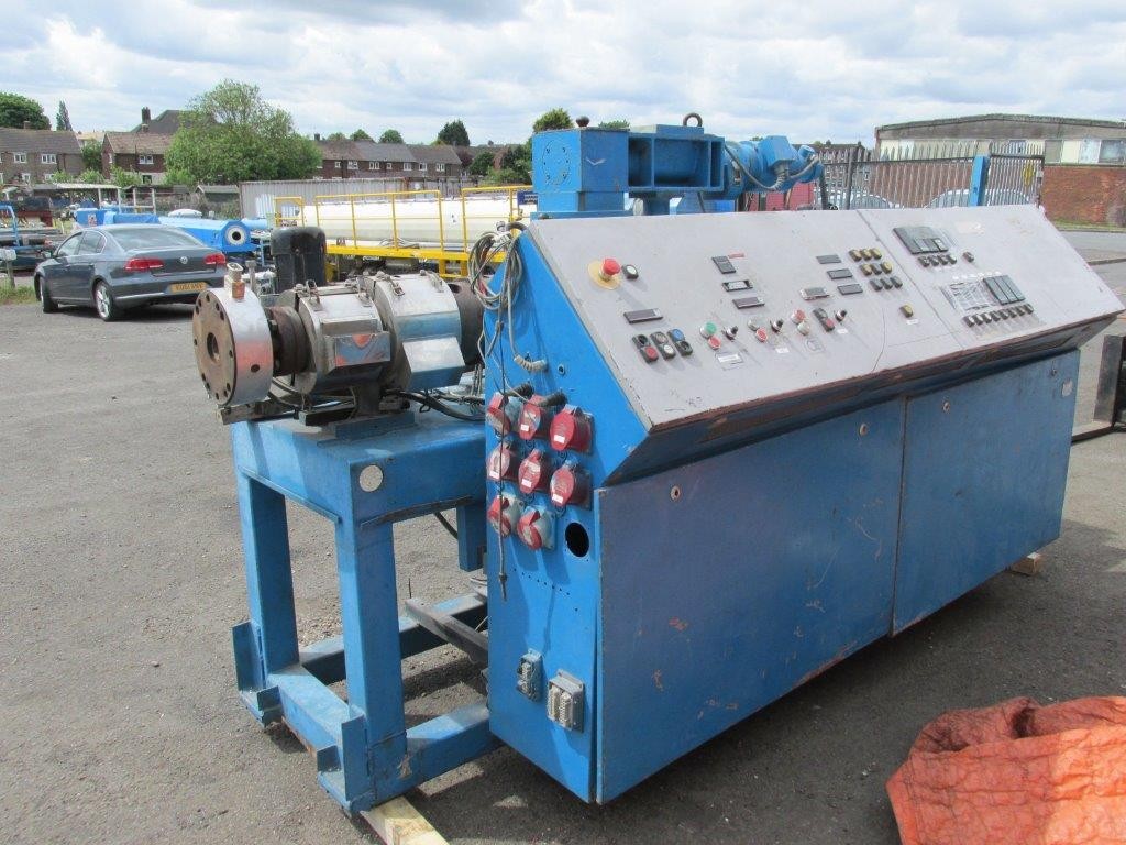 cincinnati cmt45 extrusion line