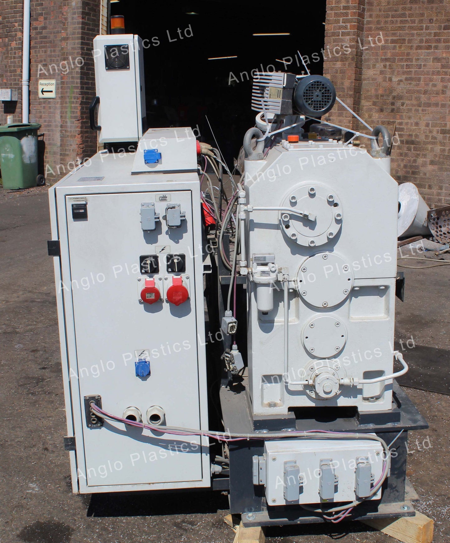 cincinnati titan 45p extrusion line