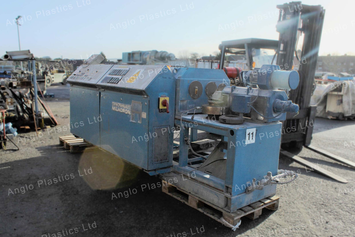 Cincinnati CMT58 Twin Screw Extruder