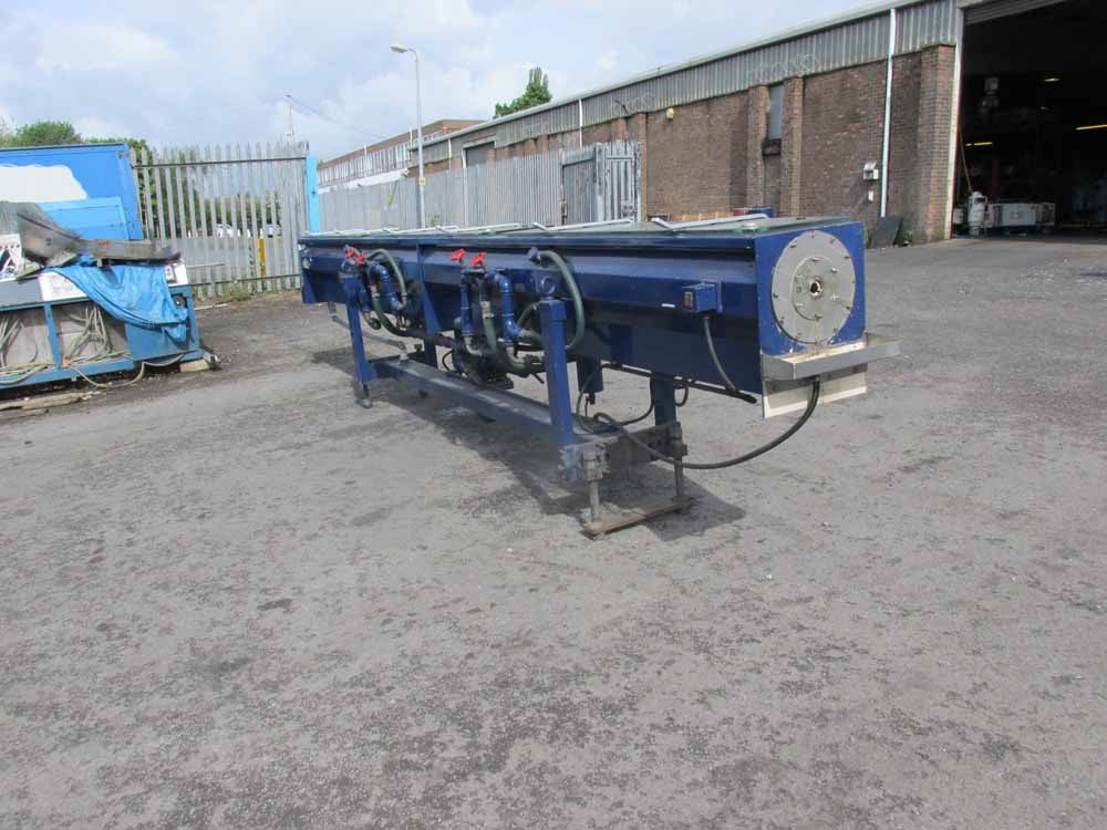 francis saw 6 meter spray tank