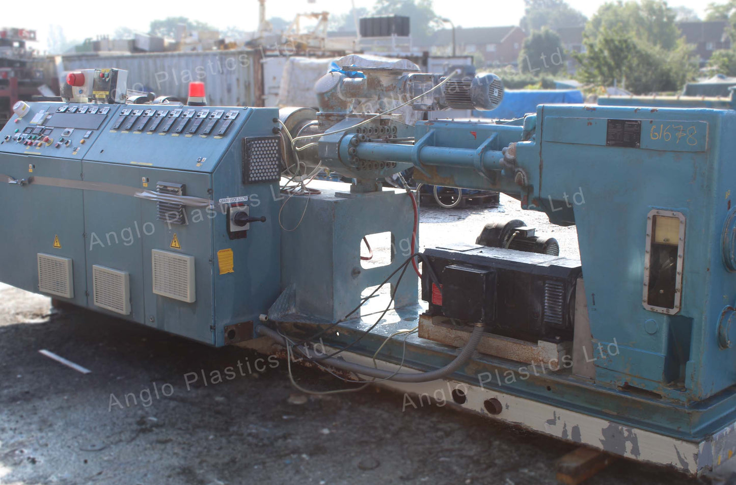 Krauss Maffei KMD110 Twin Screw Extruder