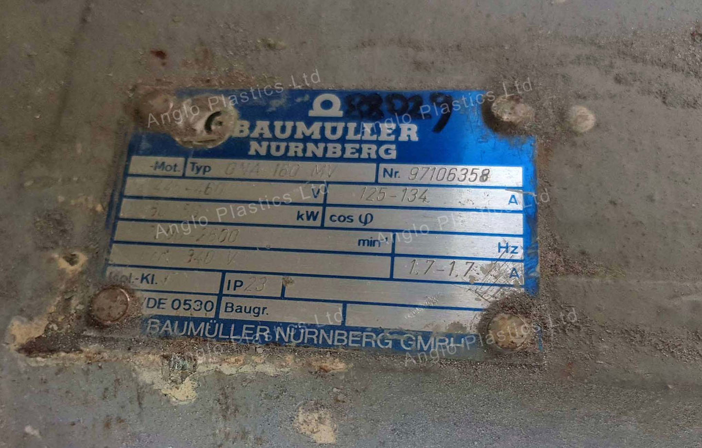 Krauss Maffei KMD90-23 extruder