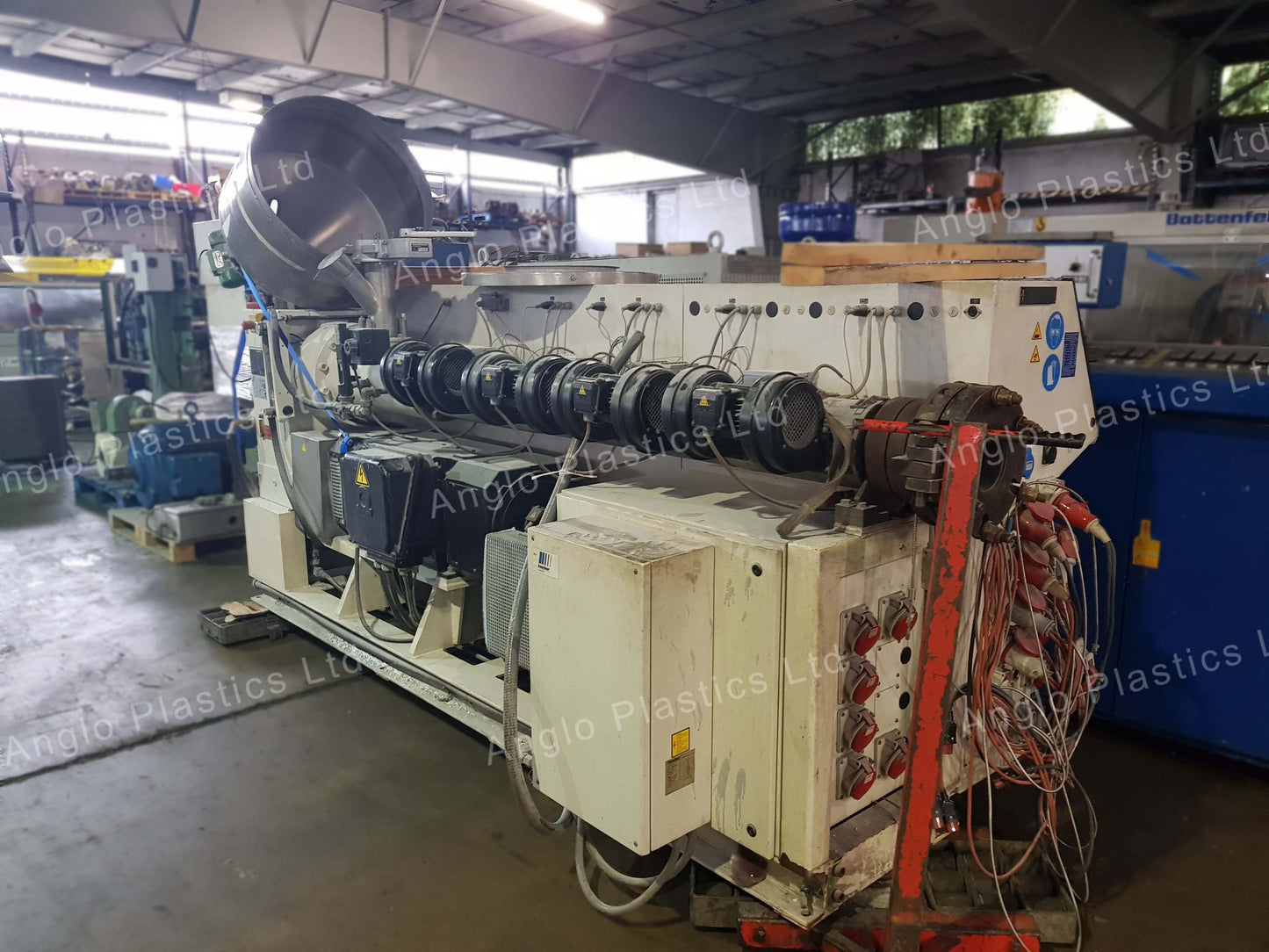 Krauss Maffei KME75 Single Screw Extruder