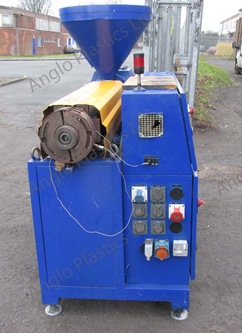 maplan esma 60250 single screw extruder