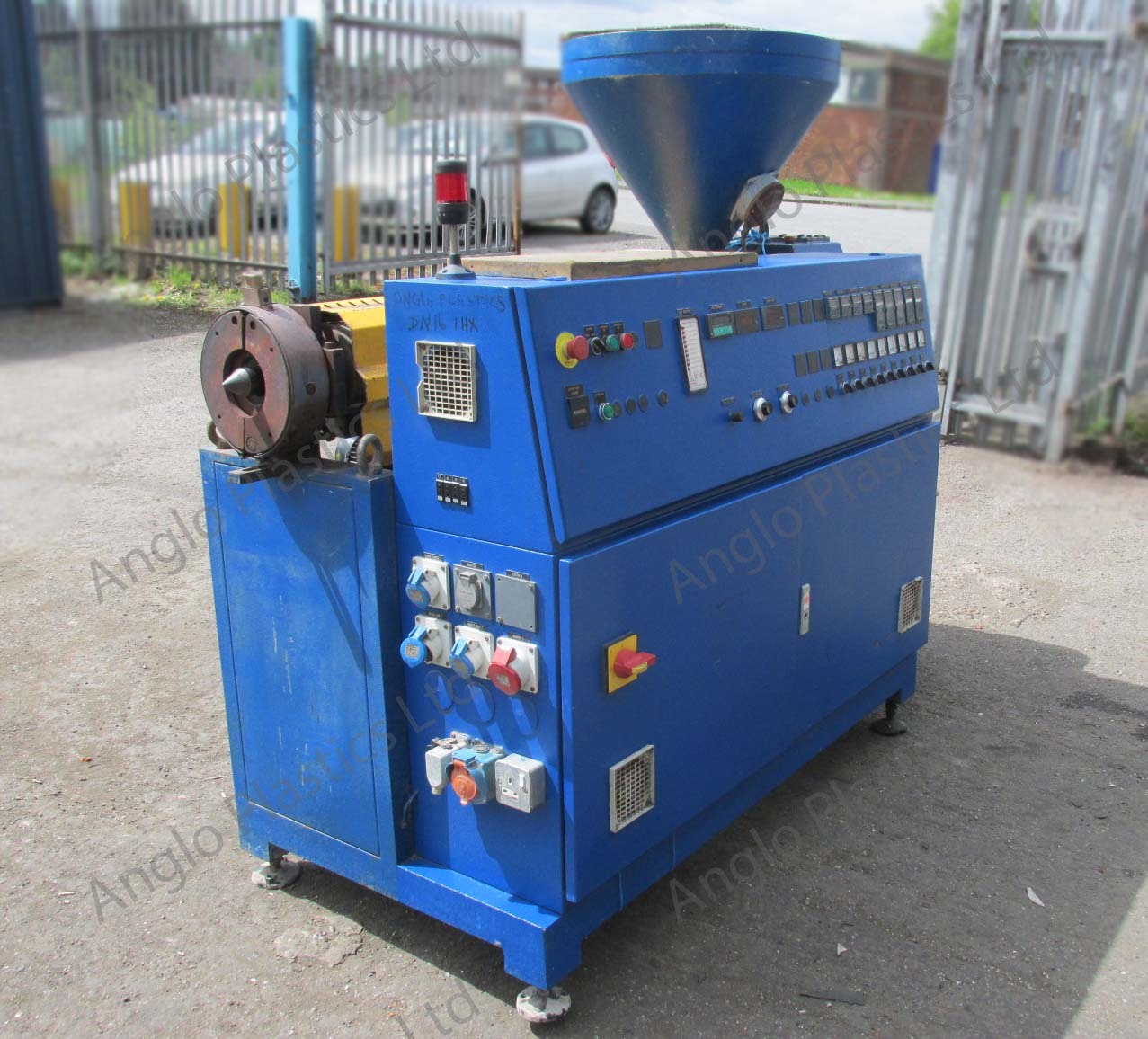 Maplan ESMA 60-25D Single Screw Extruder