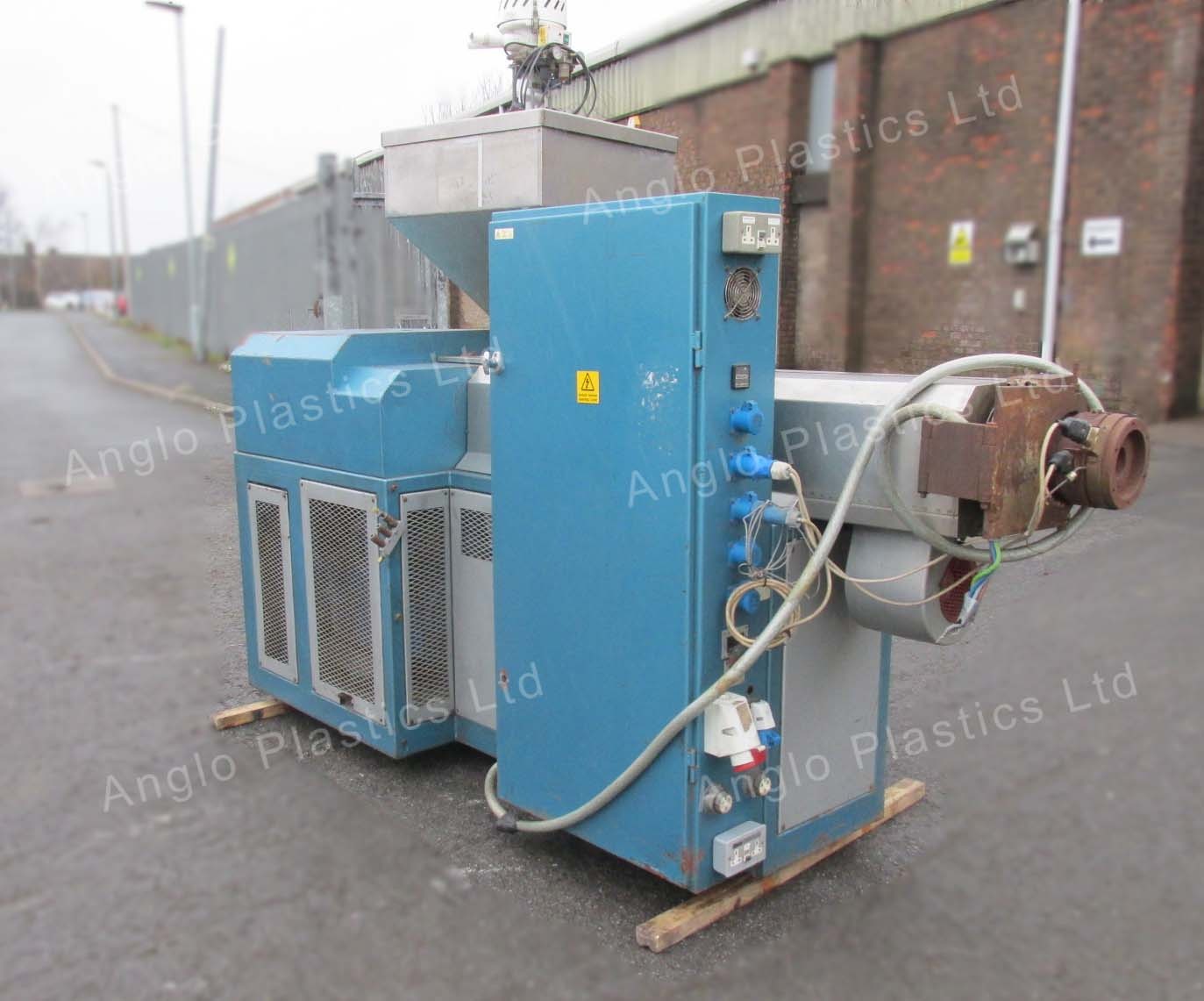 s&b 75mm single screw extruder