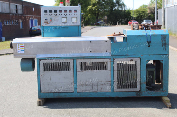 S&B 75mm Single Screw Extruder