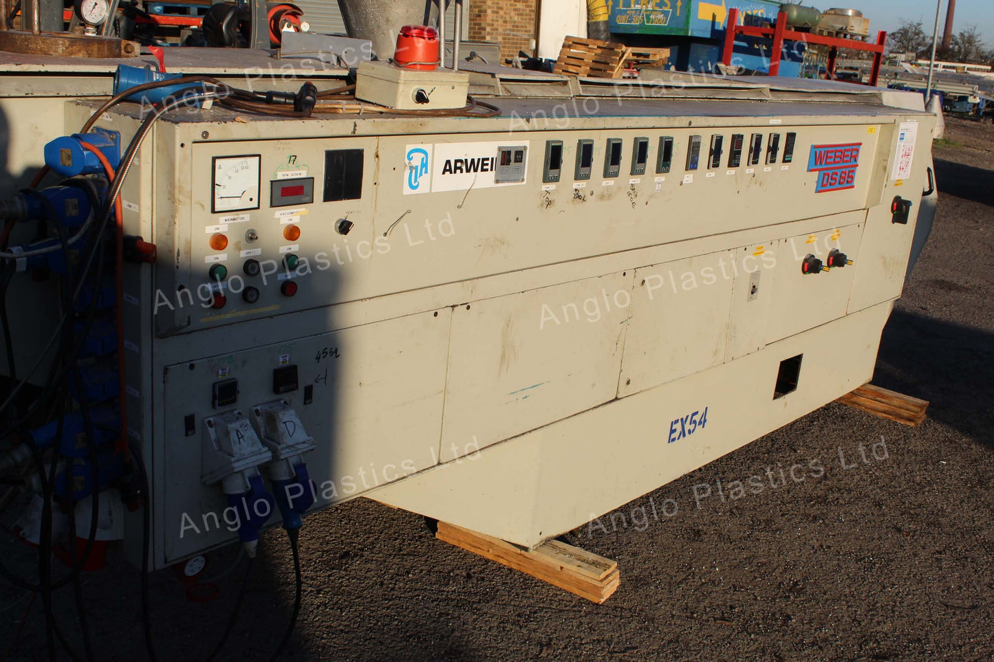 Weber DS88 Twin Screw extruder