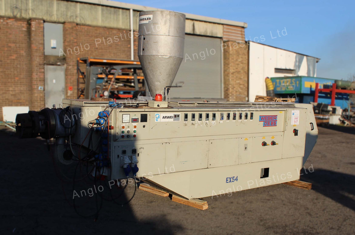 Weber DS88 Twin Screw extruder